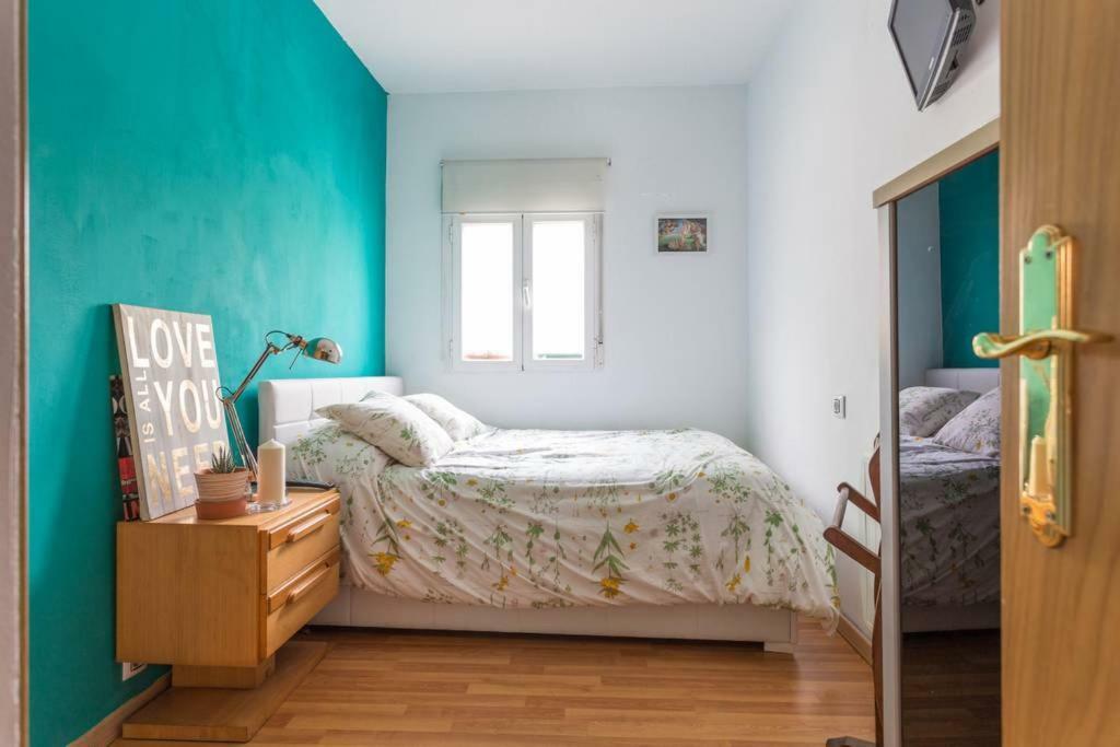 Apartamento Urgel Madrid Exterior photo